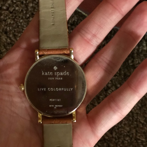 Kate spade watch ♠️. SOLD ON CURTSY - Picture 4 of 4